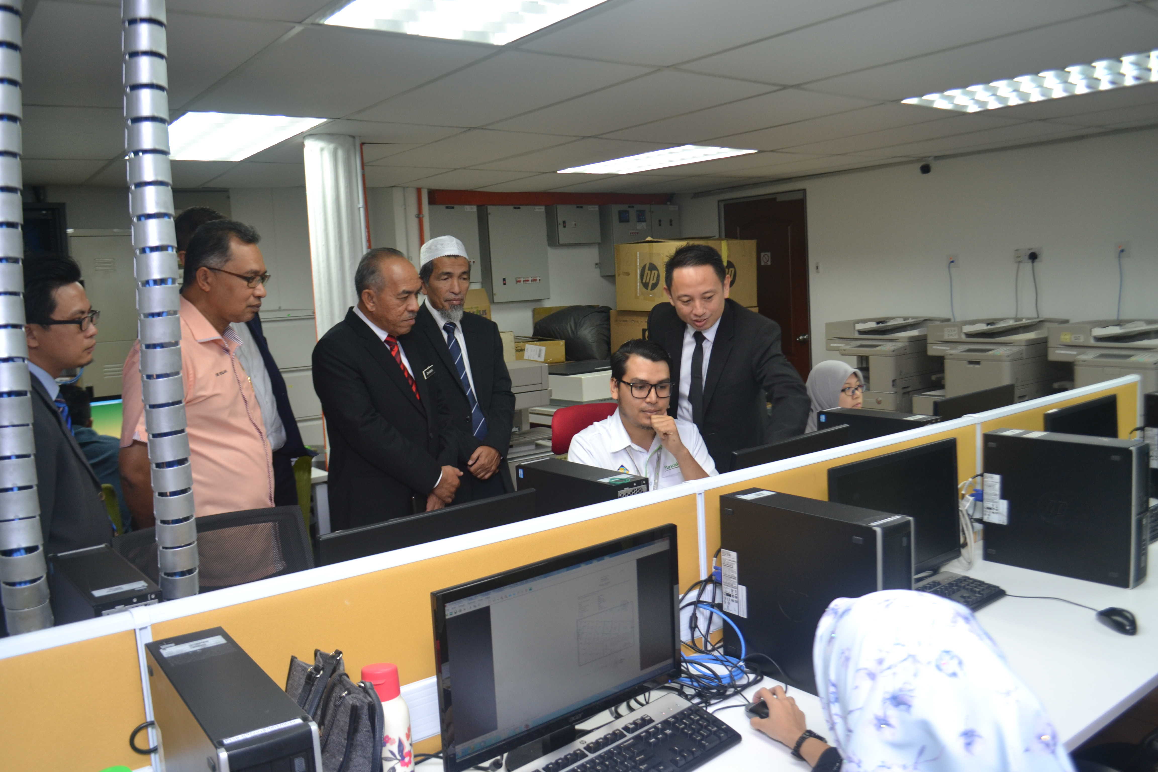 pejabat tanah dan galian pahang